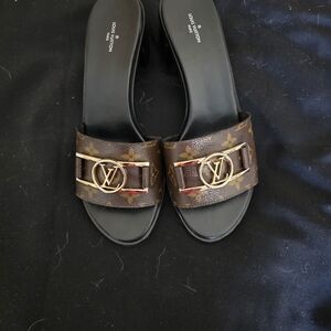 Louis Vuitton Monogram LV Slide Sandals - Brown/Gold
